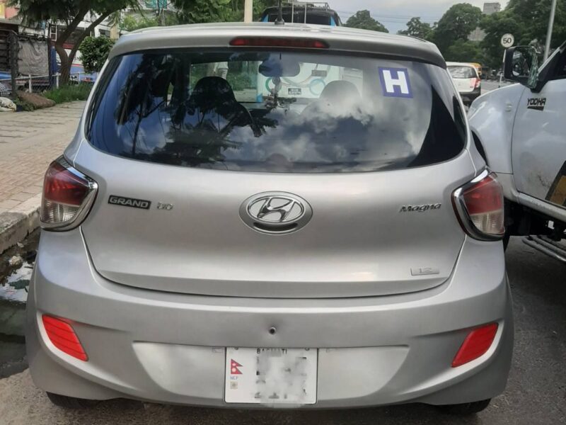 HYUNDAI GRAND I 10 2016 MODEL